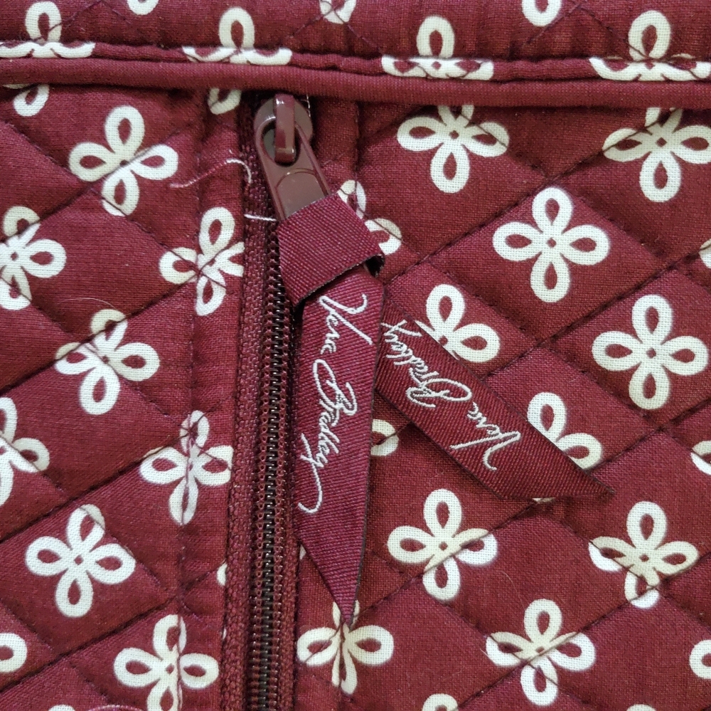 Vera Bradley Tote - Picture 5 of 9